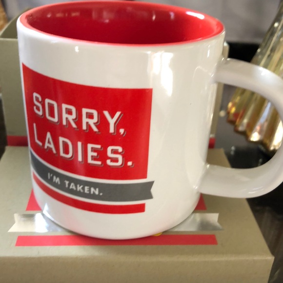Sorry Ladies, I’m taken” NIB coffee mug - Picture 5 of 6